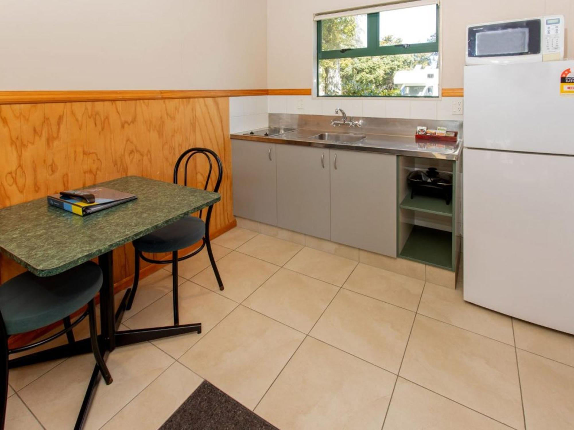 Motueka Top 10 Holiday Park Номер фото