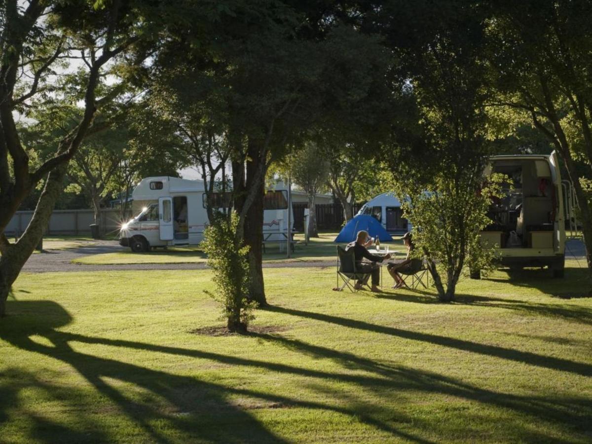 Motueka Top 10 Holiday Park Экстерьер фото